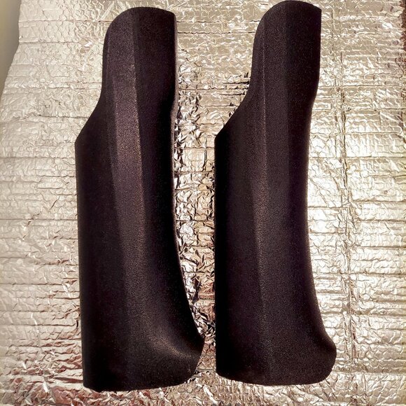 Tuff Shins Gaiters for Outdoor Activities. - Picture 5 of 7